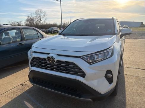 Used 2021 Toyota RAV4 Limited FWD image 1