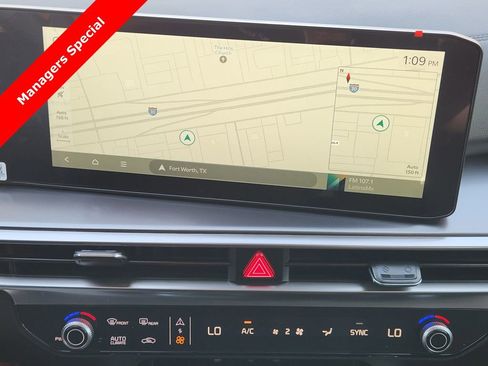 New 2025 Kia Sorento S image 12