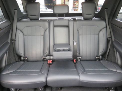 Used 2016 Mercedes-Benz GLE 350 4MATIC image 23