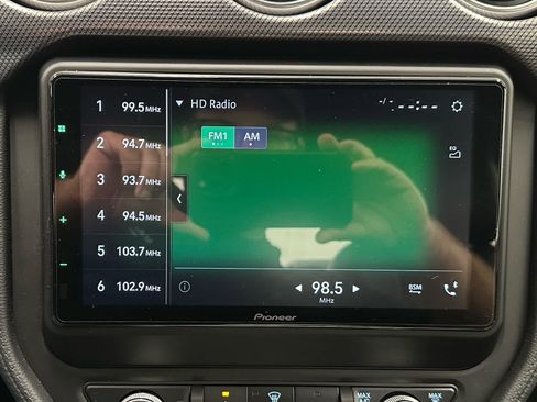 Used 2022 Ford Mustang GT RWD image 28