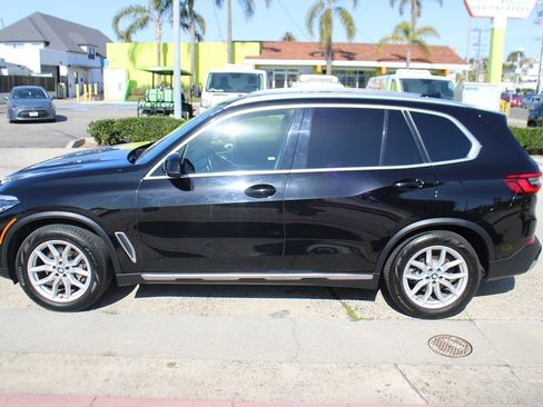 Used 2019 BMW X5 xDrive40i image 2