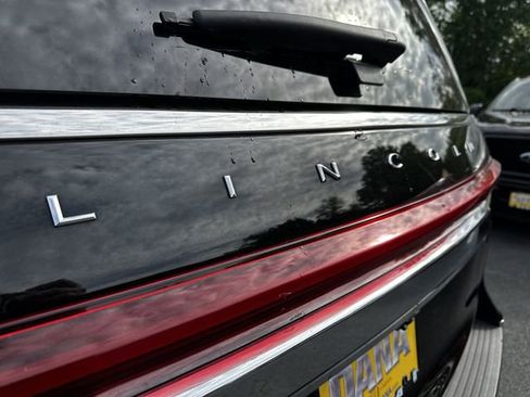 Certified 2023 Lincoln Navigator Reserve AWD/4WD image 46