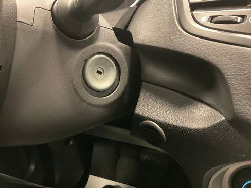 Used 2019 Ford Fiesta SE w/ Cold Weather Package FWD image 13