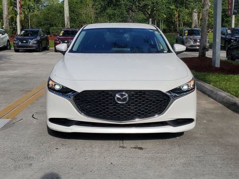 Used 2021 MAZDA MAZDA3 s FWD image 2