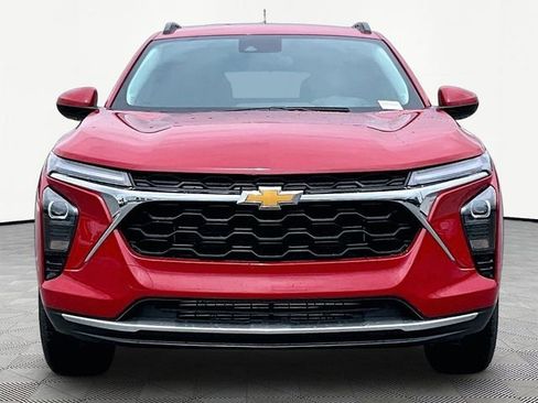 New 2026 Chevrolet Trax LT FWD image 2
