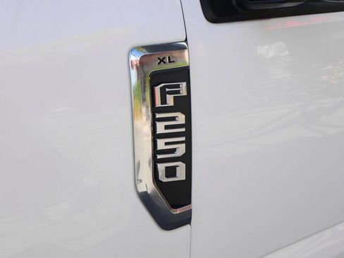 Used 2021 Ford F250 XL w/ Power Equipment Group image 49