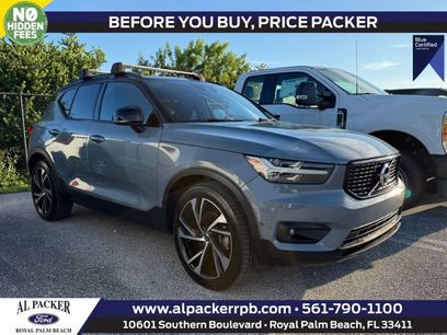 Used 2021 Volvo XC40 T5 R-Design w/ Advanced Package