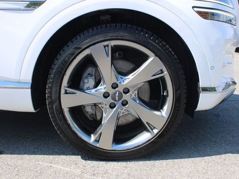 Used 2022 Genesis GV80 3.5T w/ Prestige Package 07 AWD/4WD image 39