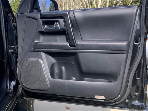 Used 2024 Toyota 4Runner TRD Off-Road image 22