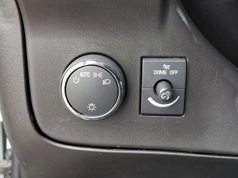 Used 2024 Chevrolet Express 2500 image 24