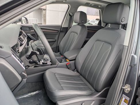 Used 2023 Audi Q5 2.0T Premium Plus AWD/4WD image 30