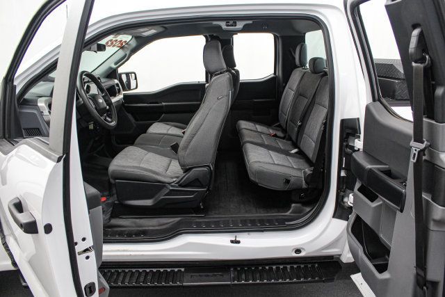 Used 2022 Ford F150 XL w/ Equipment Group 101A High AWD/4WD image 16