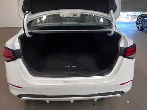 Used 2023 Nissan Sentra SV FWD image 16