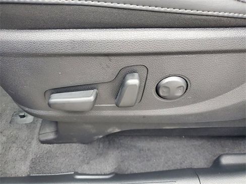 New 2025 Kia Telluride S image 25