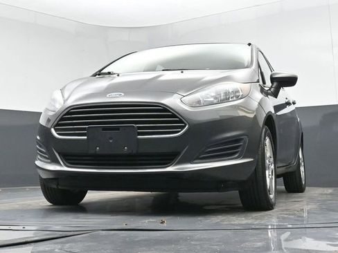 Used 2017 Ford Fiesta SE FWD image 43