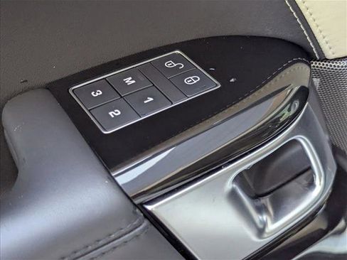 Used 2020 Land Rover Range Rover Sport HST AWD/4WD image 9