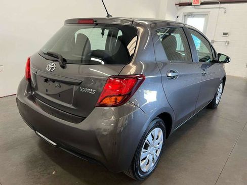 Used 2016 Toyota Yaris L image 7