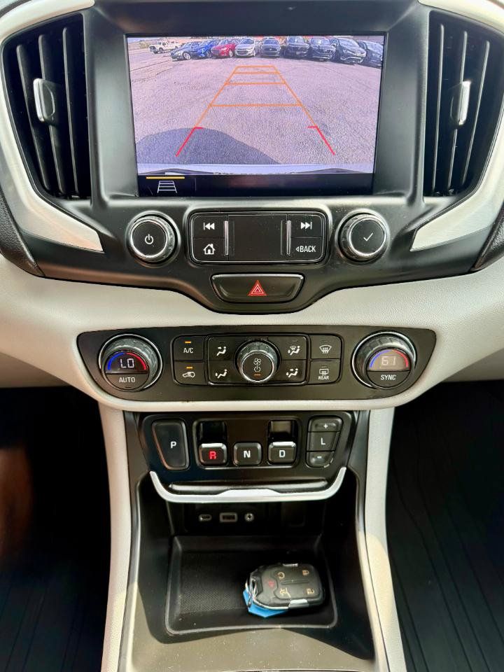 Used 2020 GMC Terrain SLT w/ Preferred Package FWD image 25