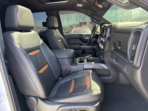 Used 2022 GMC Sierra 1500 AT4 w/ AT4 Preferred Package image 33