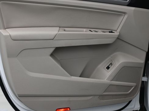 Used 2019 Volkswagen Atlas SEL R-Line FWD image 11