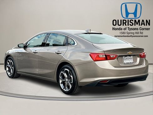 Used 2023 Chevrolet Malibu LT image 3