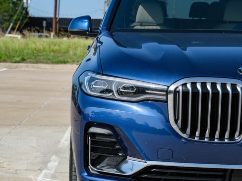 Used 2019 BMW X7 xDrive40i w/ Dynamic Handling Package AWD/4WD image 55