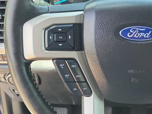 Used 2019 Ford F150 Lariat RWD image 26