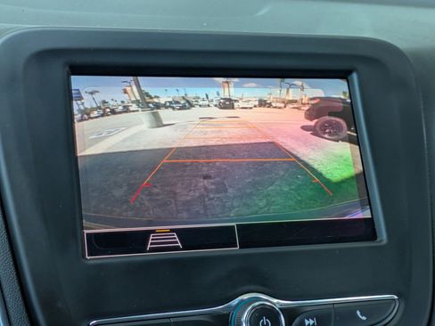 Certified 2022 Chevrolet Equinox LT FWD image 19