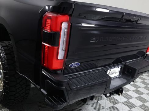 Used 2026 Ford F250 Platinum AWD/4WD image 59