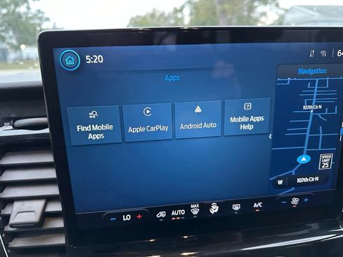 Used 2025 Ford Transit 350 XLT image 29