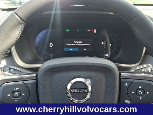 New 2025 Volvo XC40 B5 Ultra w/ Protection Package Premier image 20