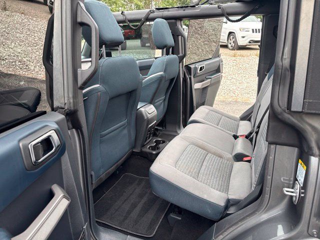 Used 2022 Ford Bronco Outer Banks AWD/4WD image 17