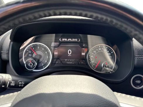 Used 2023 RAM 1500 Laramie AWD/4WD image 16