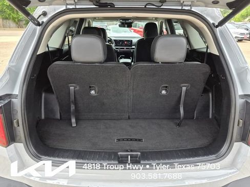 Certified 2024 Kia Sorento X-Line EX AWD/4WD image 9