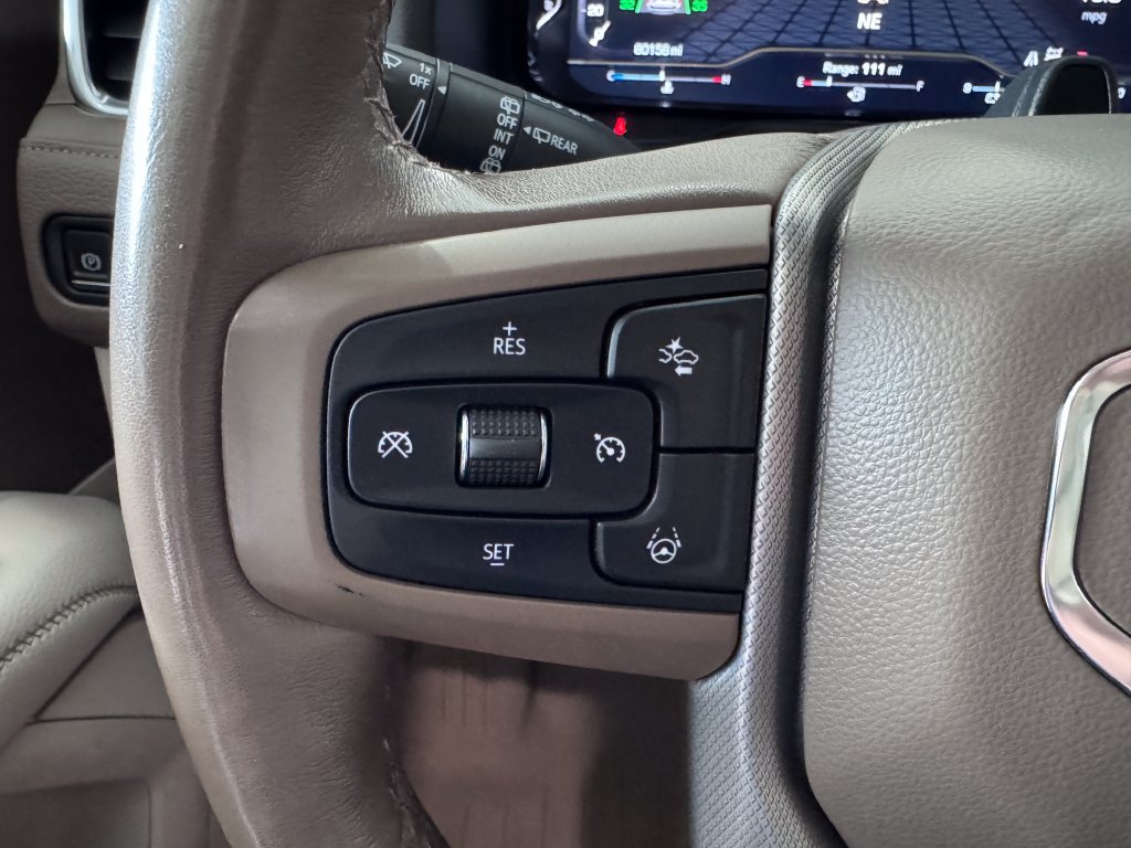Certified 2023 GMC Yukon XL Denali w/ Denali Reserve Package AWD/4WD image 18