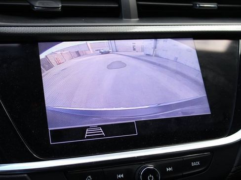 Used 2022 Buick Encore GX Essence w/ Experience Buick Package image 8