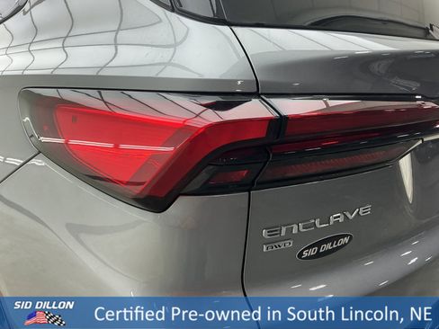 Used 2025 Buick Enclave Sport Touring w/ Power Package image 22