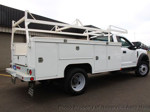 Used 2022 Ford F550 2WD Regular Cab Super Duty image 4
