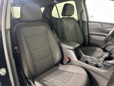 Used 2023 Chevrolet Equinox LT image 15