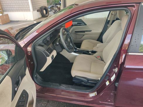 Used 2013 Honda Accord LX image 12