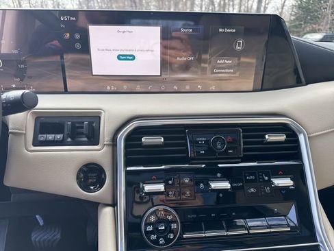 New 2026 Nissan Armada Platinum Reserve image 23