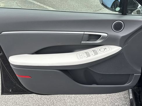 New 2026 Hyundai Sonata SEL FWD image 12