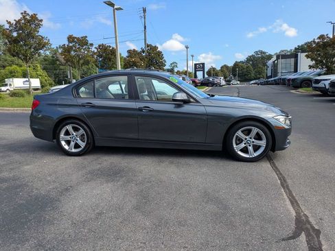 Used 2015 BMW 328i Sedan RWD image 3