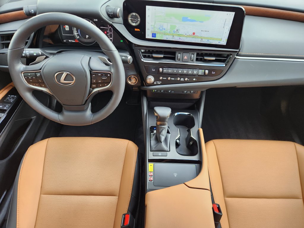 Certified 2025 Lexus ES 350 w/ Premium Package FWD image 26