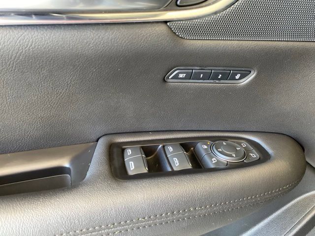 Used 2019 Cadillac XT5 Luxury AWD/4WD image 20