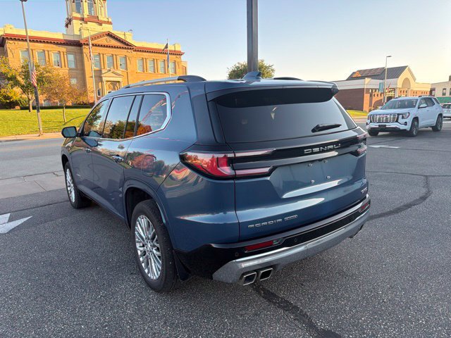 Used 2025 GMC Acadia Denali AWD/4WD image 3