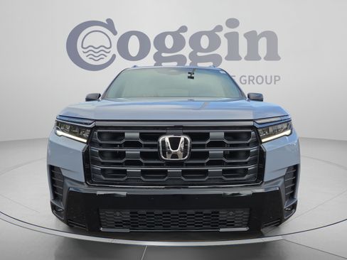 New 2026 Honda Pilot Sport image 8