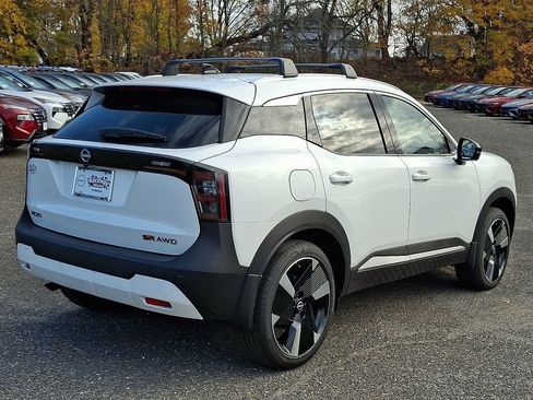 New 2026 Nissan Kicks SR w/ SR Premium Package AWD/4WD image 5