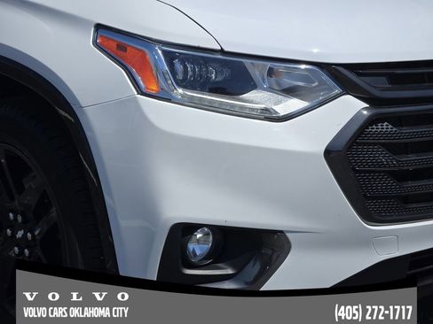 Used 2021 Chevrolet Traverse Premier w/ Redline Edition FWD image 7