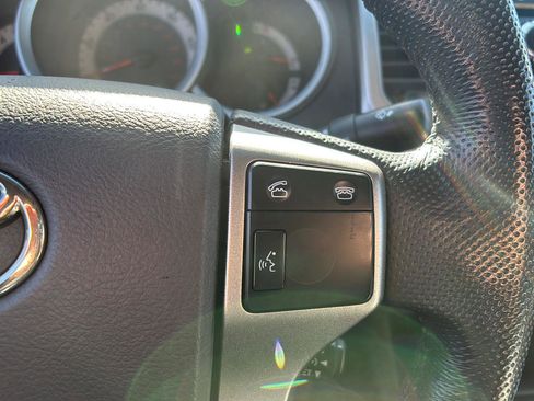 Used 2012 Toyota Tacoma 4x4 Double Cab w/ TRD Off-Road Pkg image 29